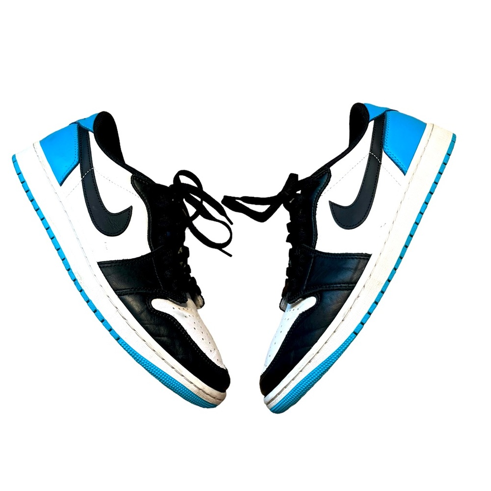 Jordan 1 low OG “Powder Blue”
